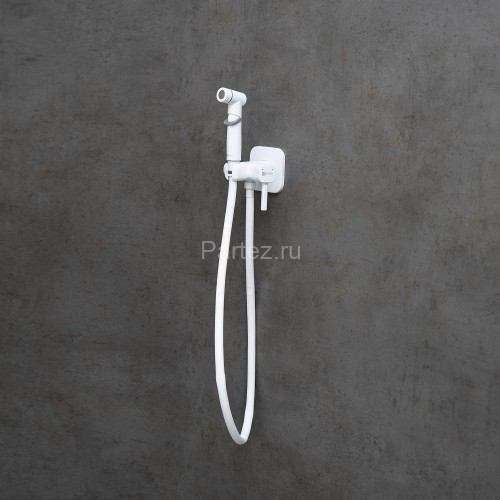 Смеситель Lemark Solo LM7165MW с гигиеническим душем, встраиваемый