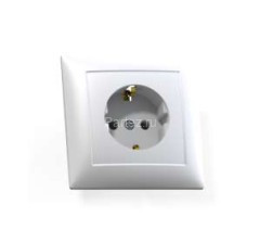 Розетка 1-м СП Селена РС16-370 16А IP20 с заземл. бел. Кунцево 8111