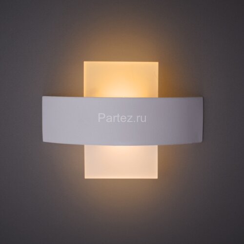 Настенный светильник Arte Lamp A1444AP-1WH