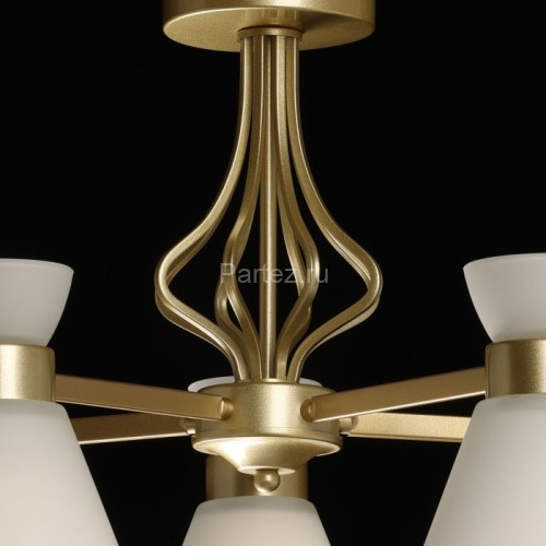 Потолочная люстра DeMarkt 635016005