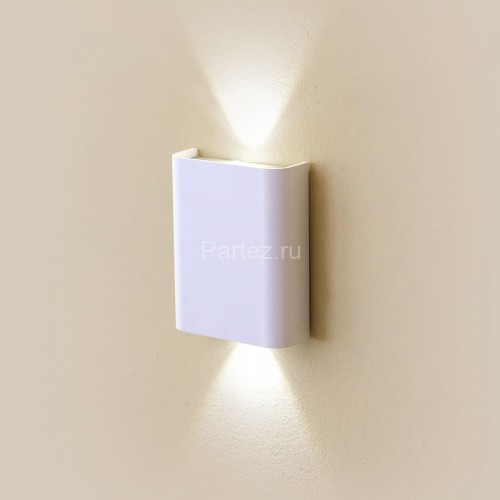 Настенный светильник Citilux CL704400