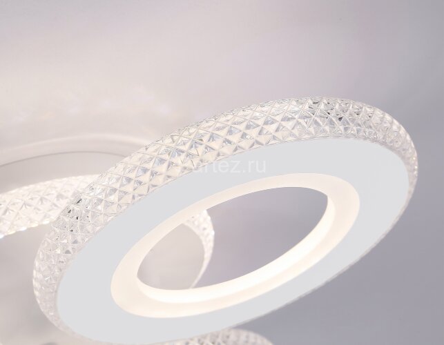 Потолочная люстра Ambrella FA8866