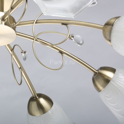 Потолочная люстра DeMarkt 670011108