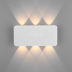Настенный светильник Elektrostandard 40138/1 LED белый