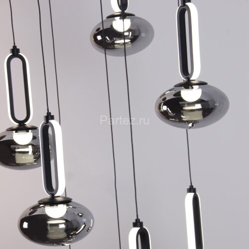 Потолочная люстра Favourite 4284-8P