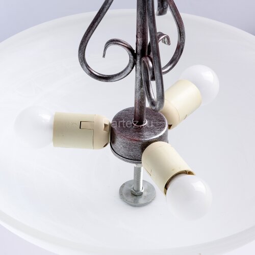 Потолочная люстра MW-Light 323012603