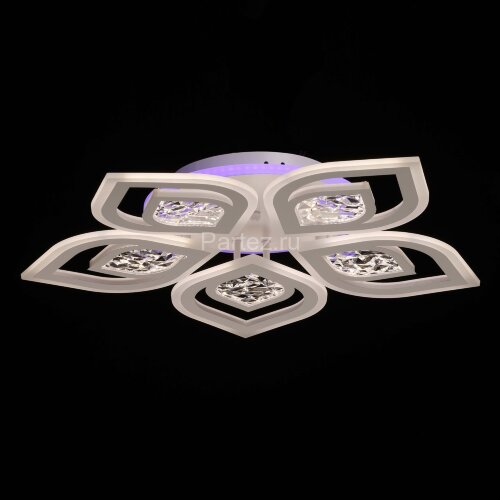 Потолочная люстра DeMarkt 424014505