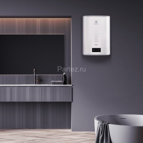 Водонагреватель Electrolux EWH 30 Major LZR 3