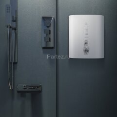 Водонагреватель Electrolux EWH 30 Inoxis