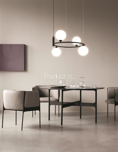 Подвесной светильник Maytoni MOD013PL-04B